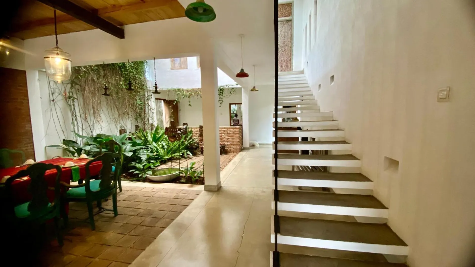 Goddess Kandy Bed & Breakfast
