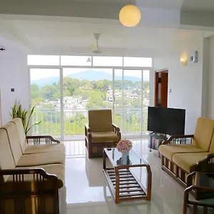 Serene 5*, Kandy Sri Lanka